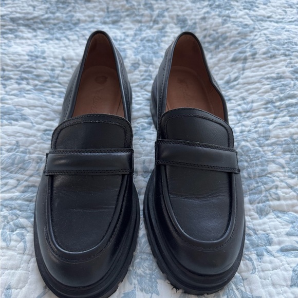 Madewell Black Leather Loafers - Picture 3 of 8